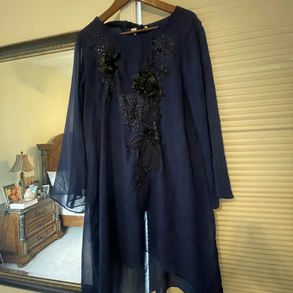 Indian/Pakistani trendy top